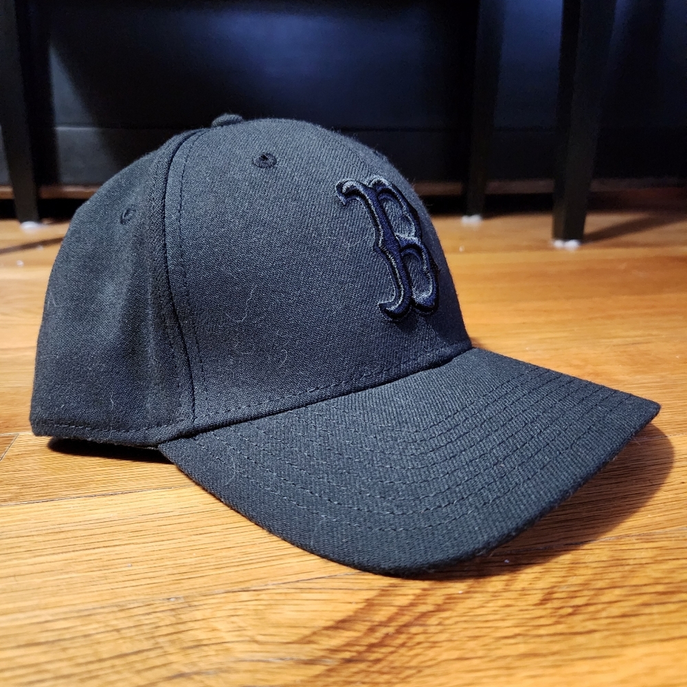 New Era 59Fifty MLB Fitted Hat, Size Med-Large - Picture 2 of 7